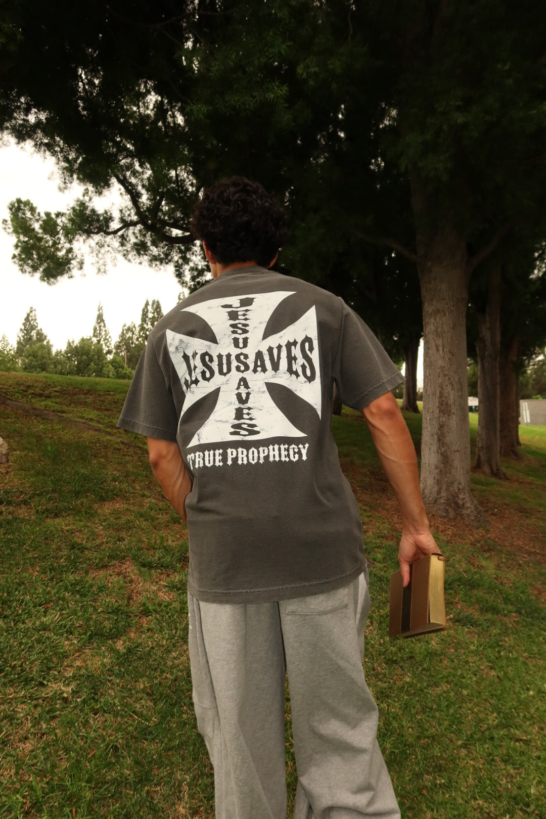Jesus Saves ♱       (3 colorways)