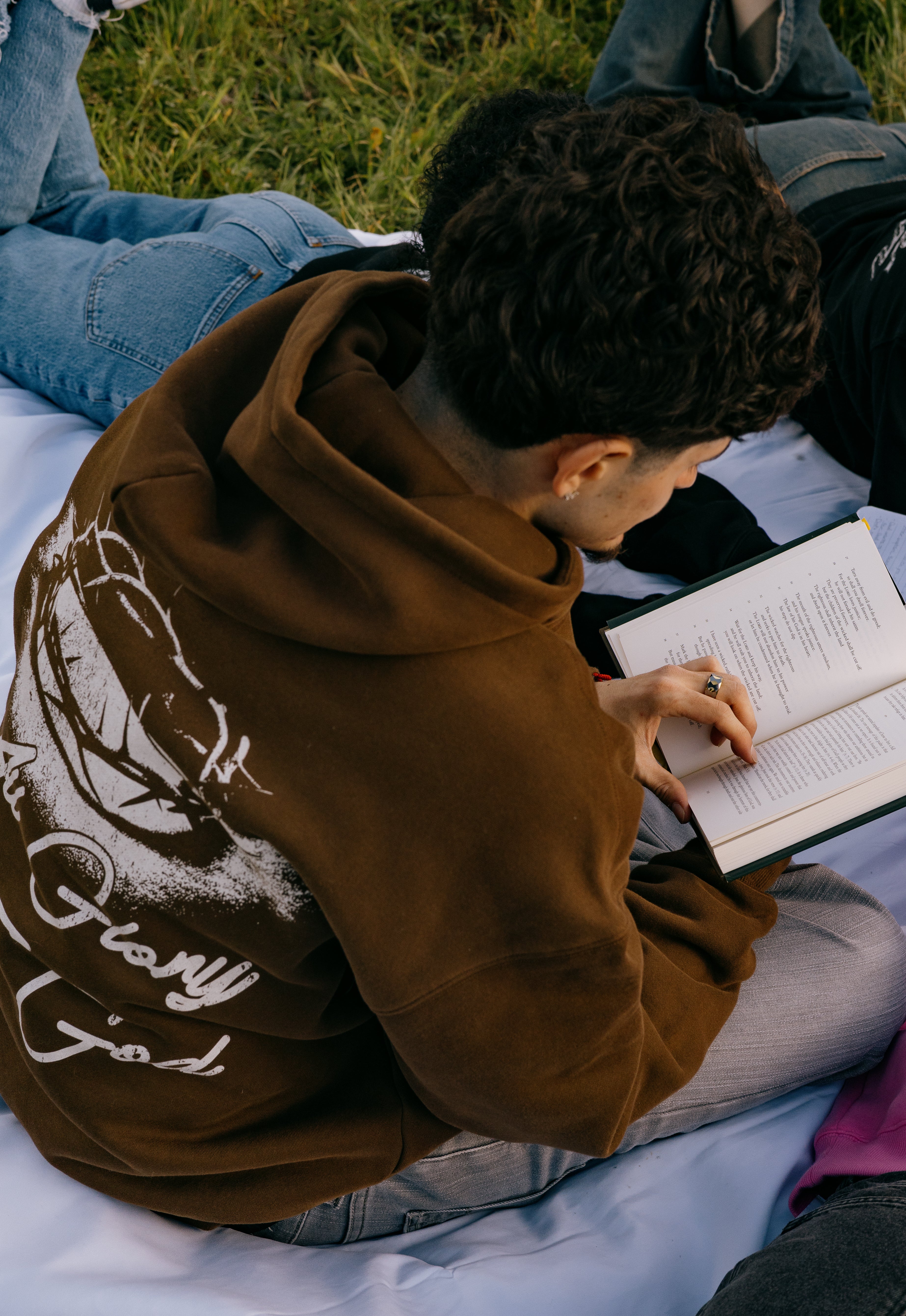 Glory2God Hoodie (Brown)