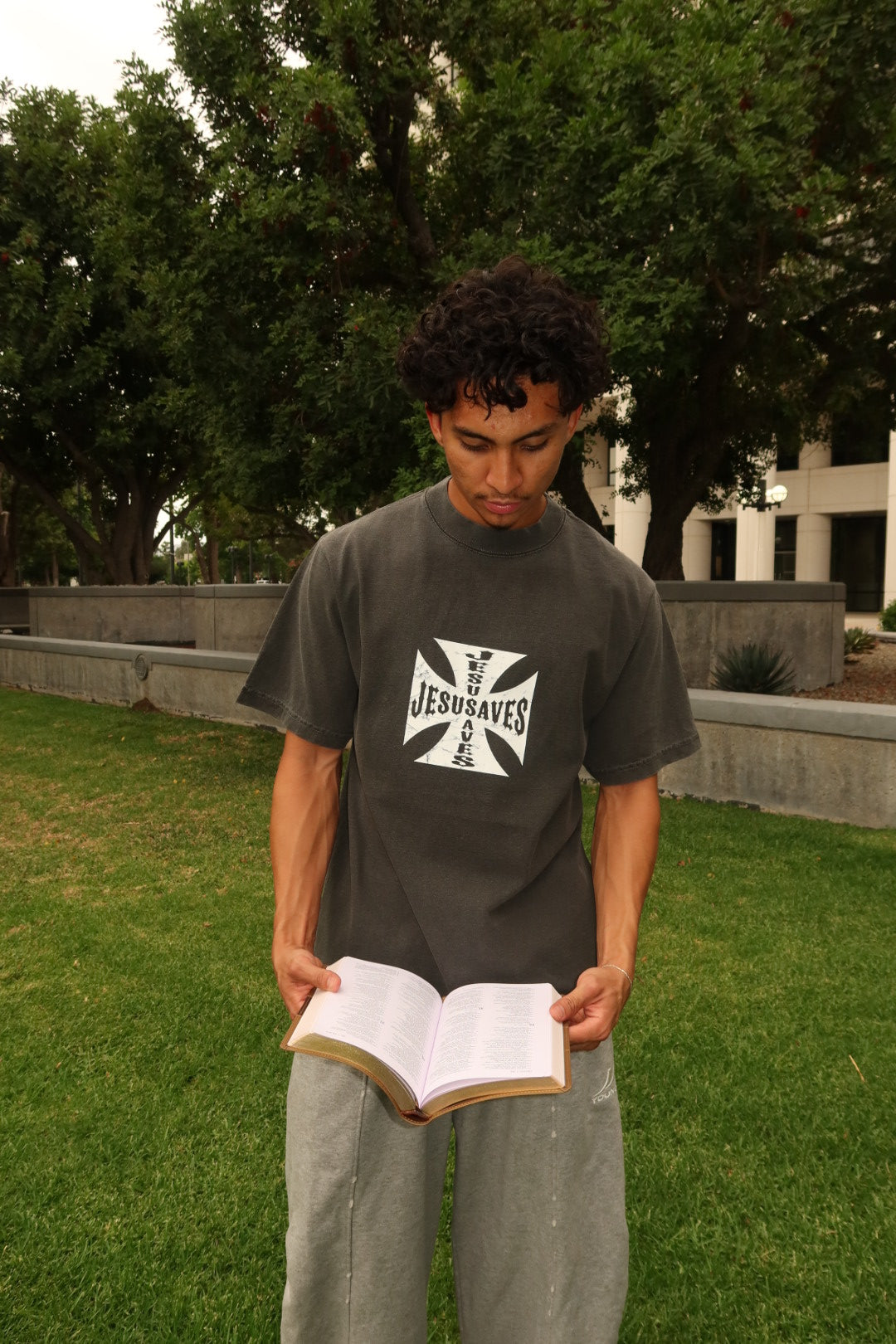 Jesus Saves ♱       (3 colorways)